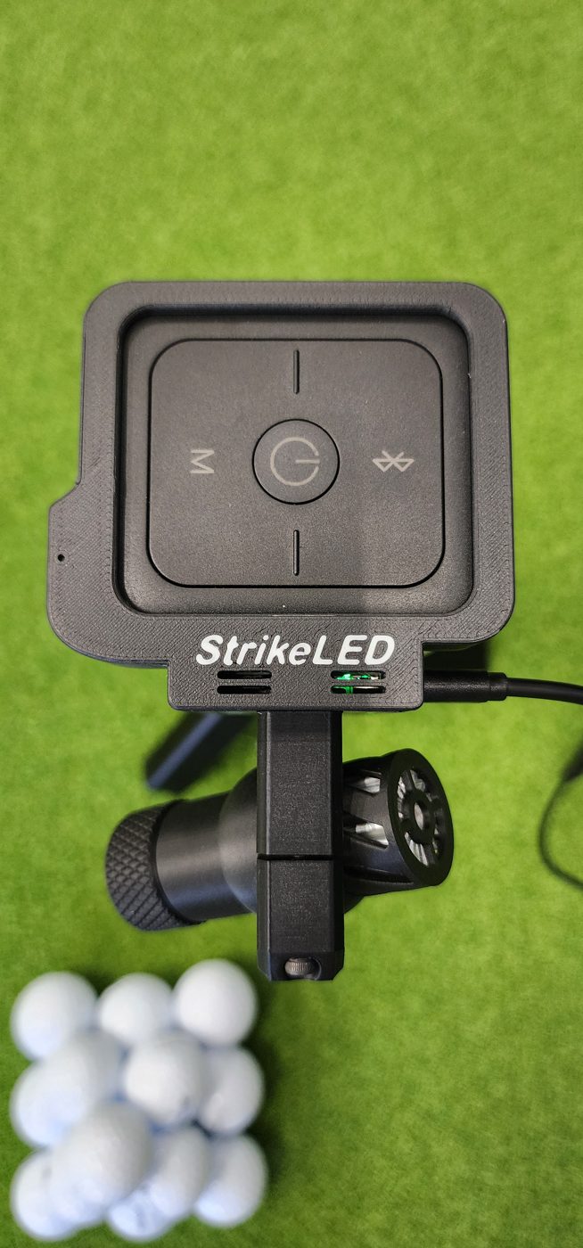 StrikeLED mounted on a Square launch monitor, photo 4
